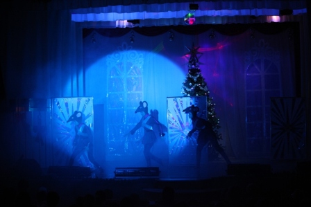 Новогоднее представление (2014-2015гг). Рождественская сказка про Щелкунчика, доброту и смелость