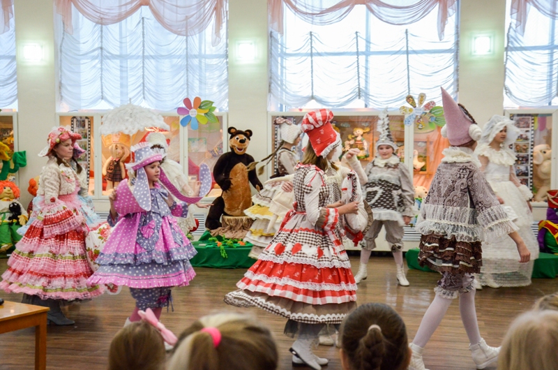 Юбилейный праздник "Магия мягкой игрушки", посвященный 25-летию творческой мастерской "Мягкая игрушка" (14 ноября 2019 года)