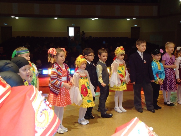 VI открытом Фестиваля детского творчества «Мурзилки» 2014г. Игровая программа после конкурса